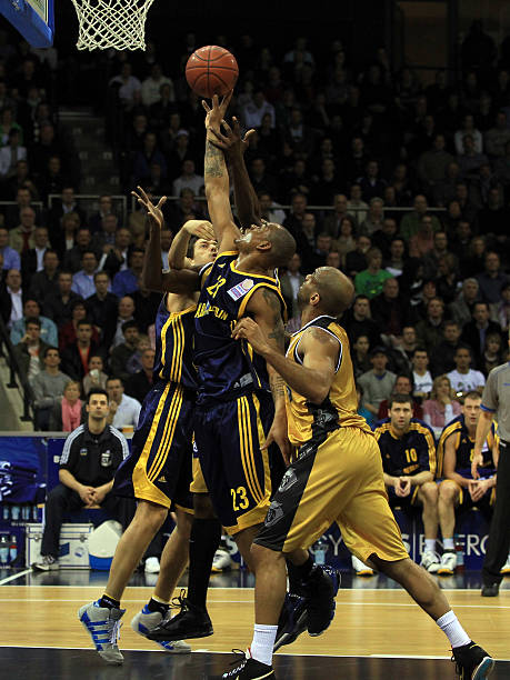 强球队的现 强球队的现